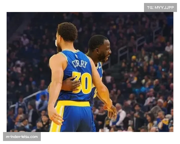 追梦格林盛赞埃奇库姆：有望入选全明星，搭档马克西成后场双核